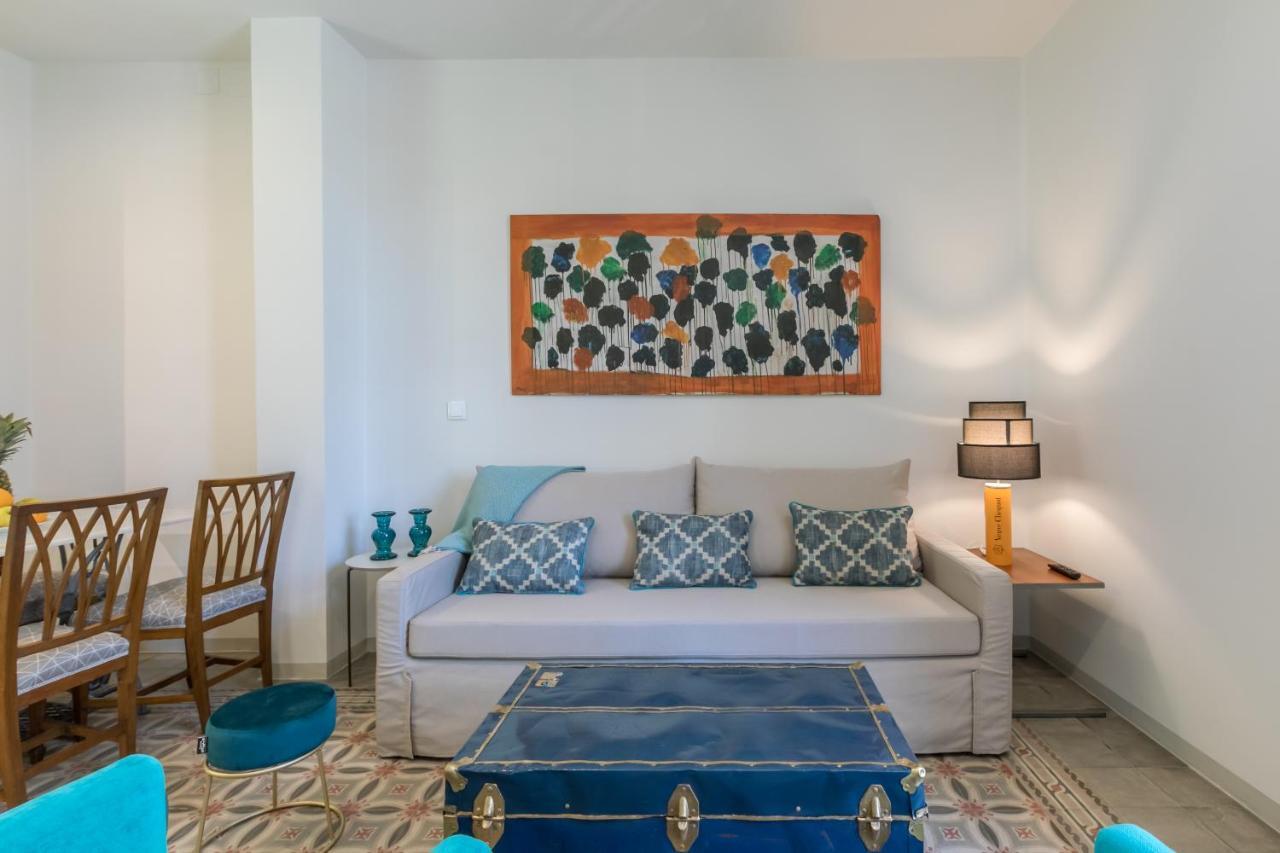 Casa Temprado Aparthotel Seville Ngoại thất bức ảnh