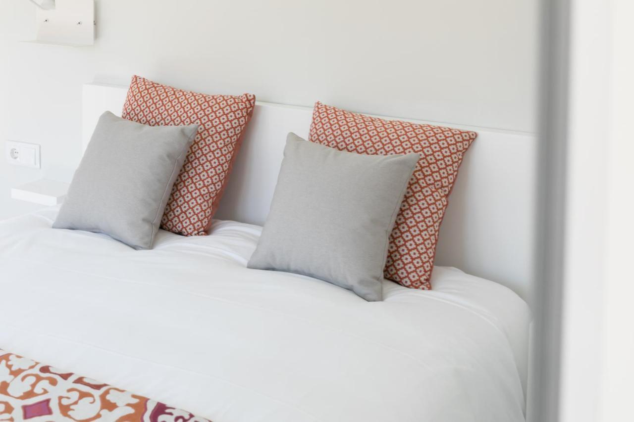 Casa Temprado Aparthotel Seville Ngoại thất bức ảnh