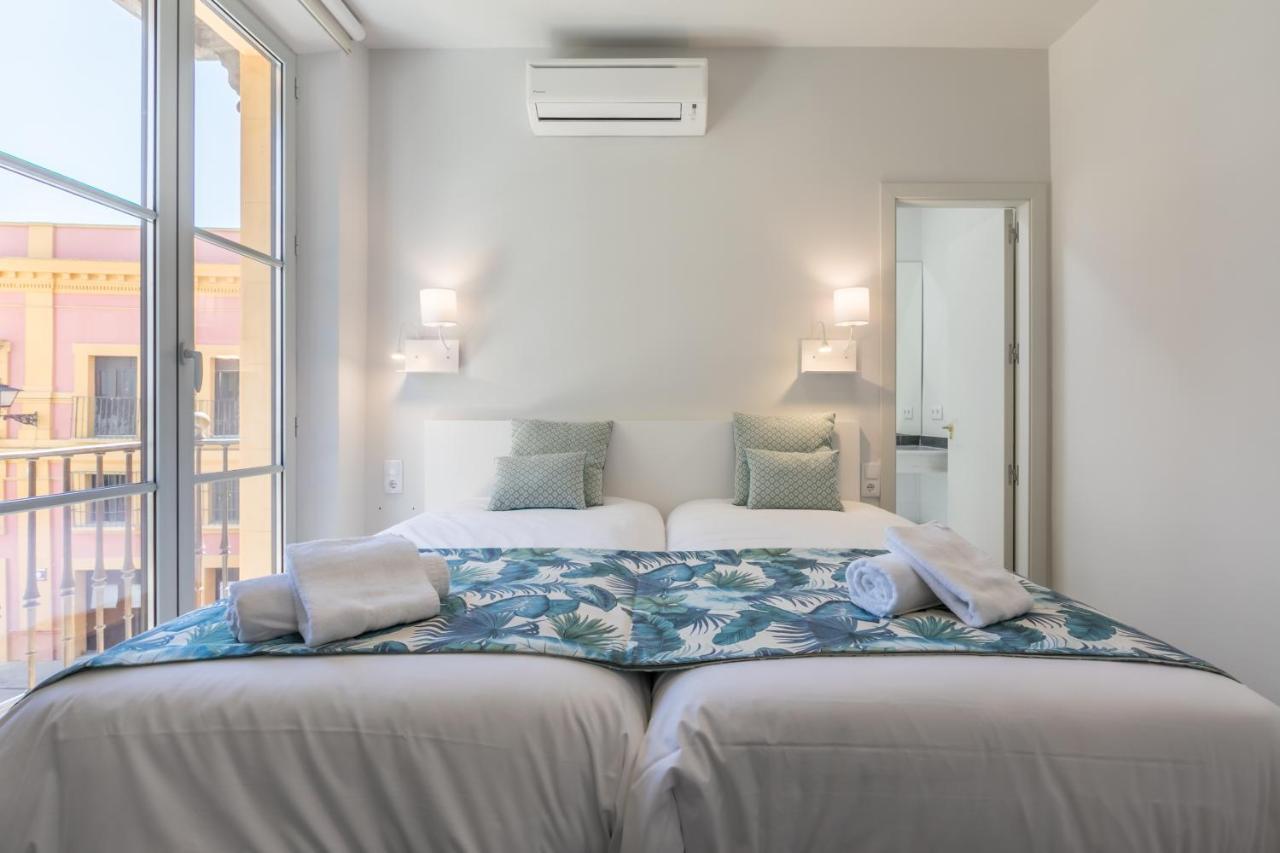 Casa Temprado Aparthotel Seville Ngoại thất bức ảnh