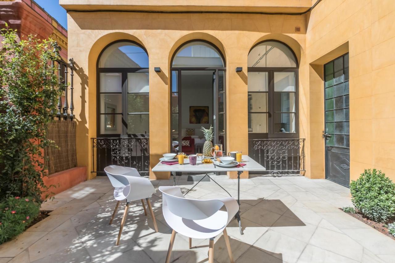 Casa Temprado Aparthotel Seville Ngoại thất bức ảnh