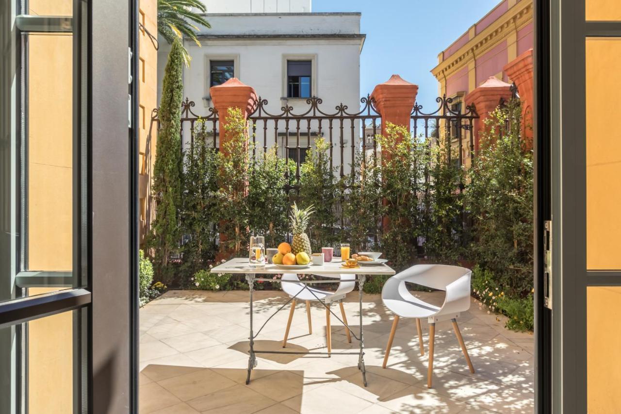 Casa Temprado Aparthotel Seville Ngoại thất bức ảnh